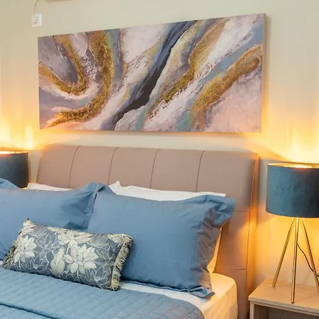 Vila Seaside Euphoria 2 -brand New *